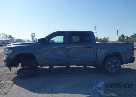 2021 Ram 1500 Big Horn 4X4 5'7 Box from USA, damaged, VIN 1C6SRFFT0MN596990